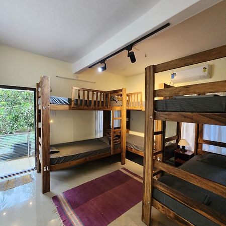 Cliff & Coral Hostel Varkala Exterior photo