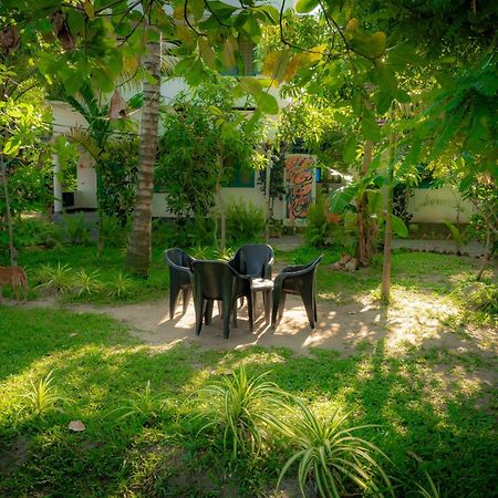 Cliff & Coral Hostel Varkala Exterior photo