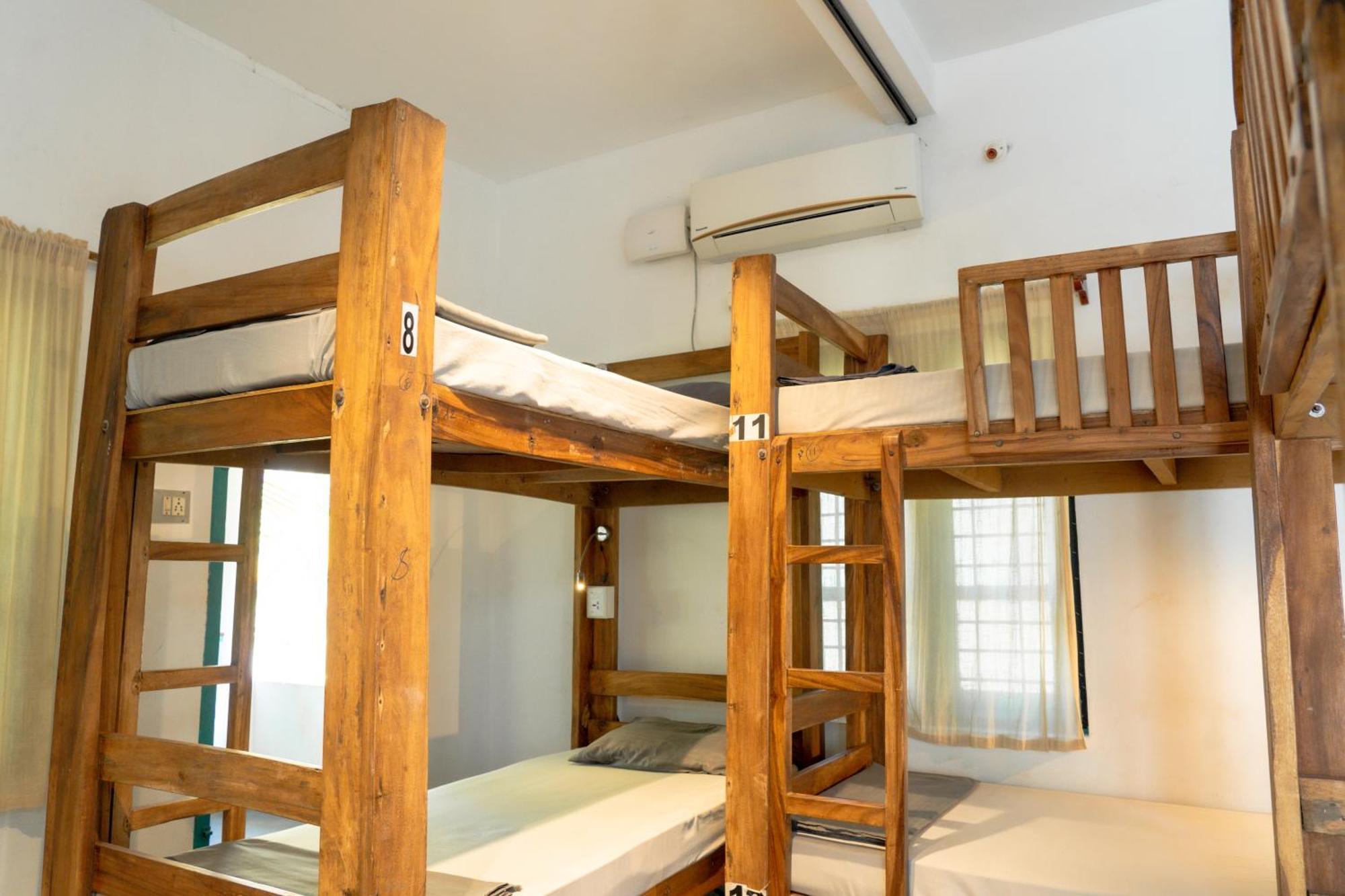 Cliff & Coral Hostel Varkala Exterior photo
